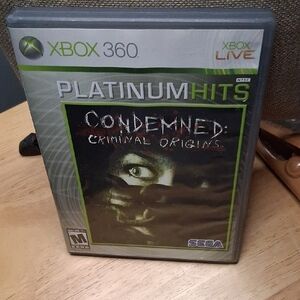SEGA Condemned: Criminal Origins - Xbox 360 Game (Gray)